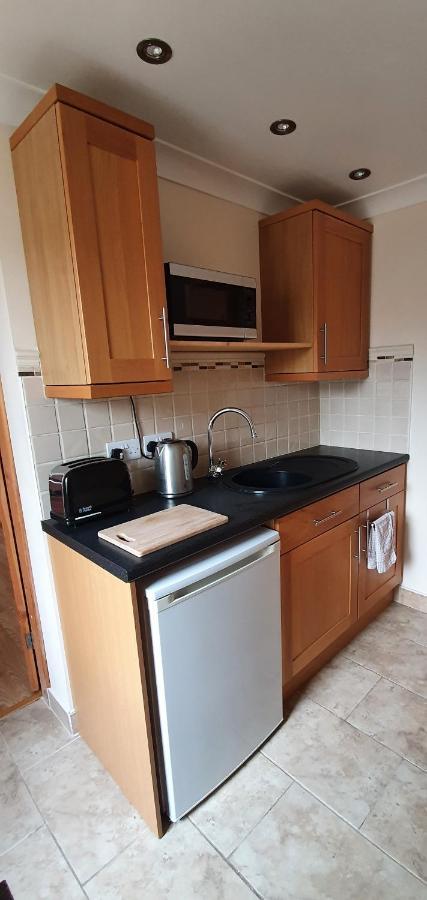Quiet, Cosy Annexe Room Rough Close Экстерьер фото